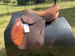Antares Cindy saddle side