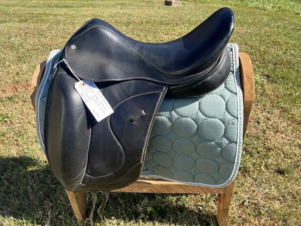 Stackhouse Dressage saddle