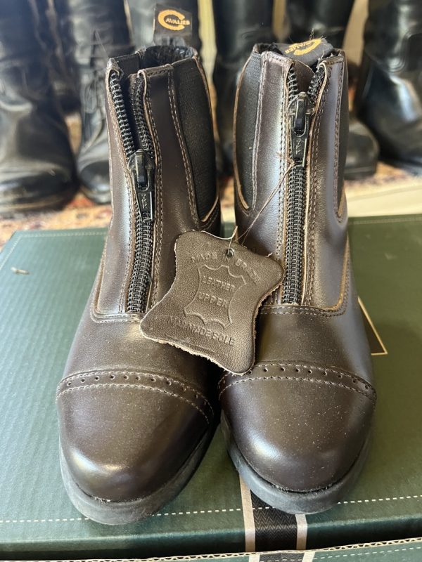 NEW Kids Cavalier Paddock Boots size 10