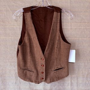 Ladies Wool Vest sz 8