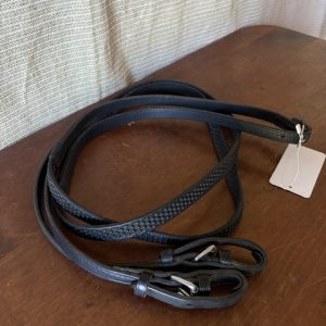 60" Soft Pebble Reins Black
