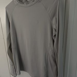 Bit and Bloom Gray Sunshirt Large