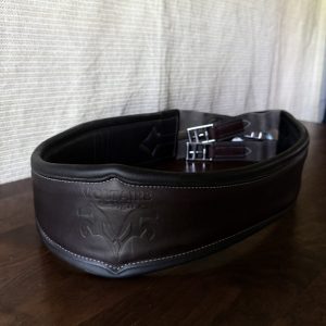 Voltaire Hunter Girth 52"